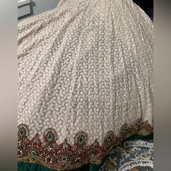 Sabyasachi White Lehanga with Emerald Green Details - Picture 5 of 12